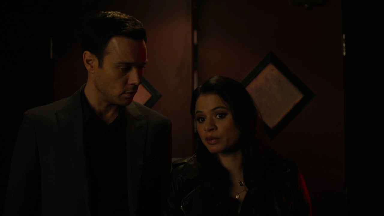 Charmed-Online-dot-nl_Charmed2x06WhenSparksFly01594.jpg