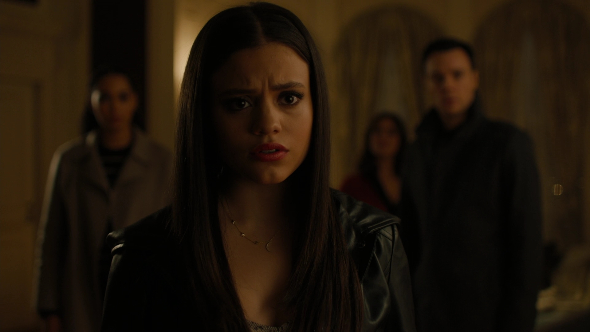 charmed-online-dot-nl_Charmed-2x07PastIsPresent0652.jpg