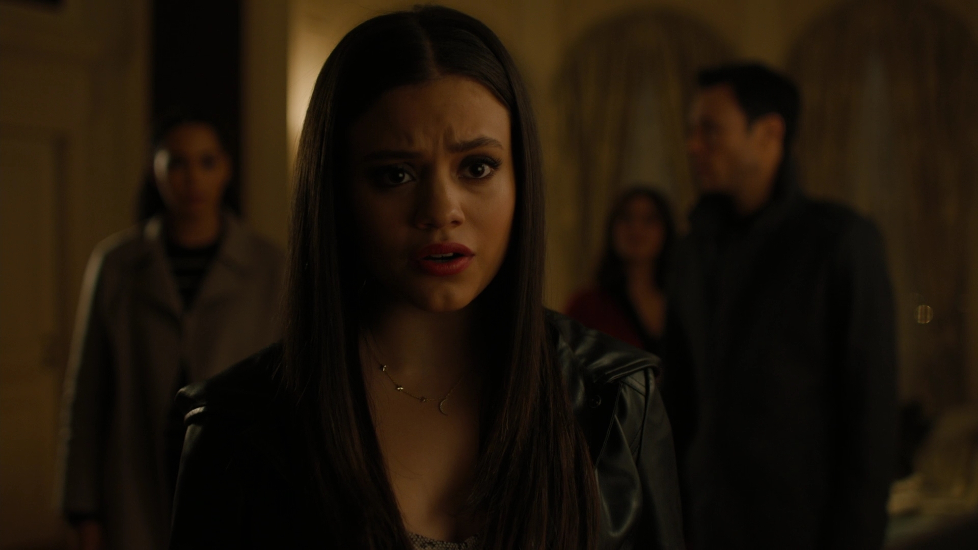 charmed-online-dot-nl_Charmed-2x07PastIsPresent0653.jpg