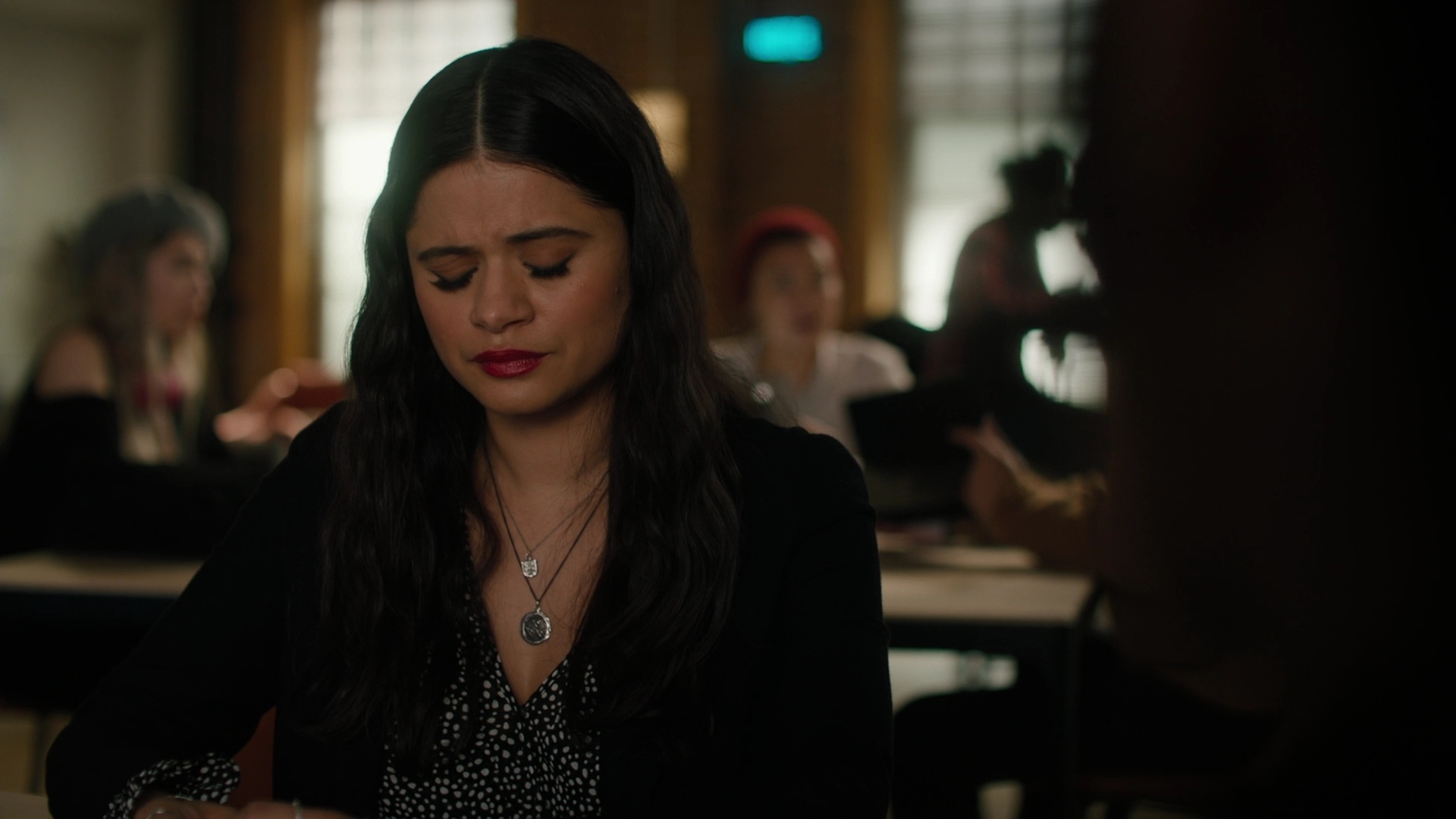 charmed-online-dot-nl_Charmed-2x07PastIsPresent0755.jpg