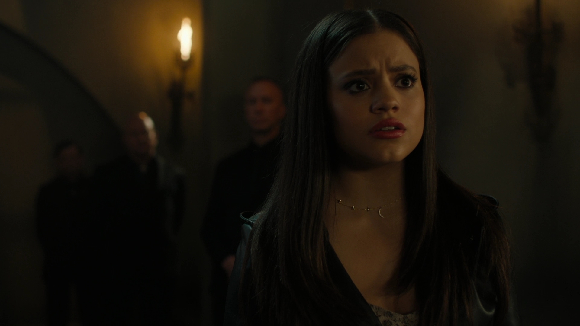 charmed-online-dot-nl_Charmed-2x07PastIsPresent1526.jpg