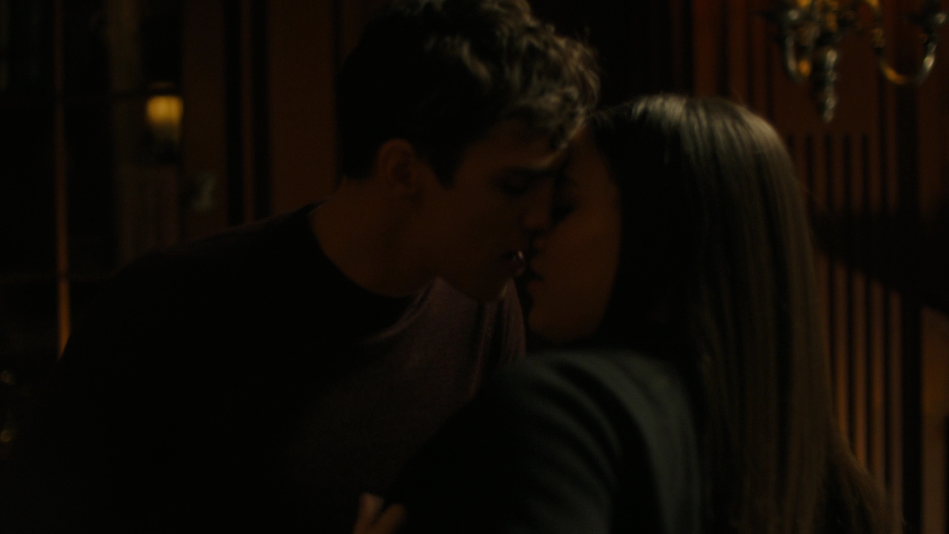 charmed-online-dot-nl_Charmed-2x07PastIsPresent2127.jpg