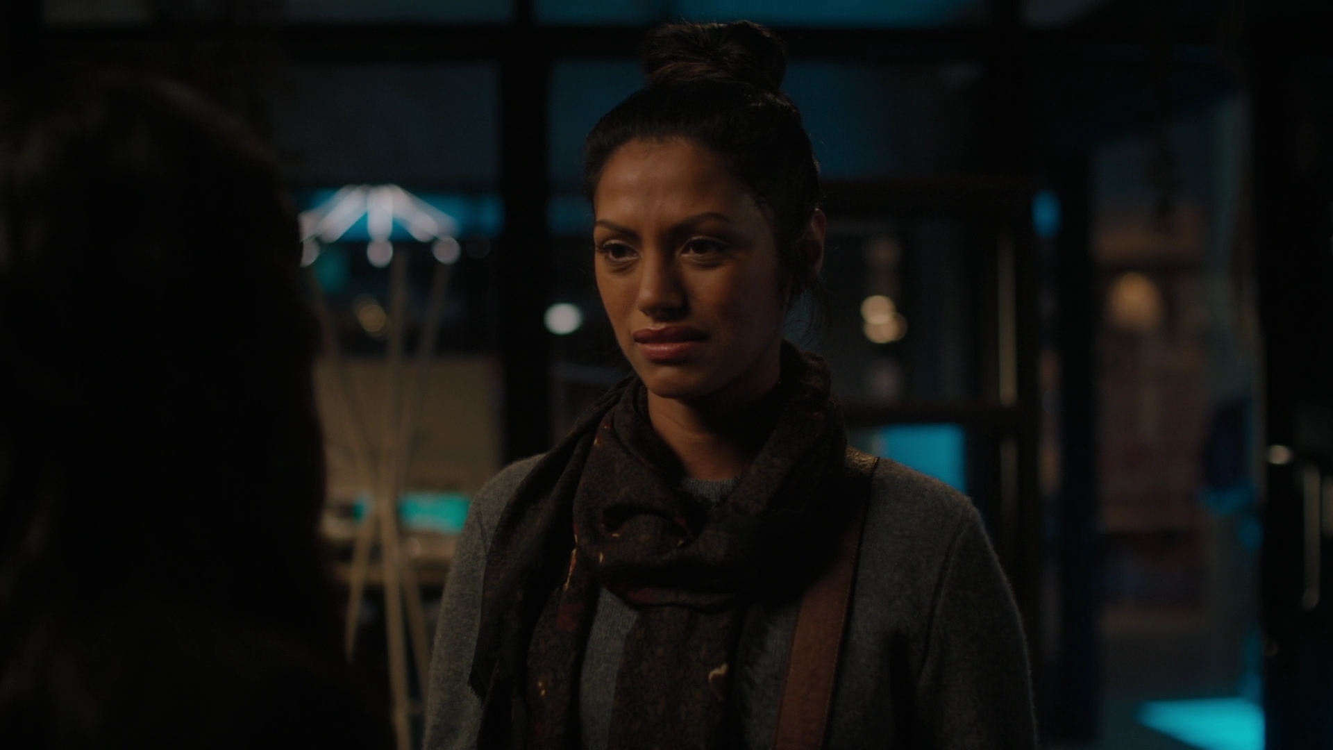 charmed-online-dot-nl_Charmed-2x07PastIsPresent2258.jpg