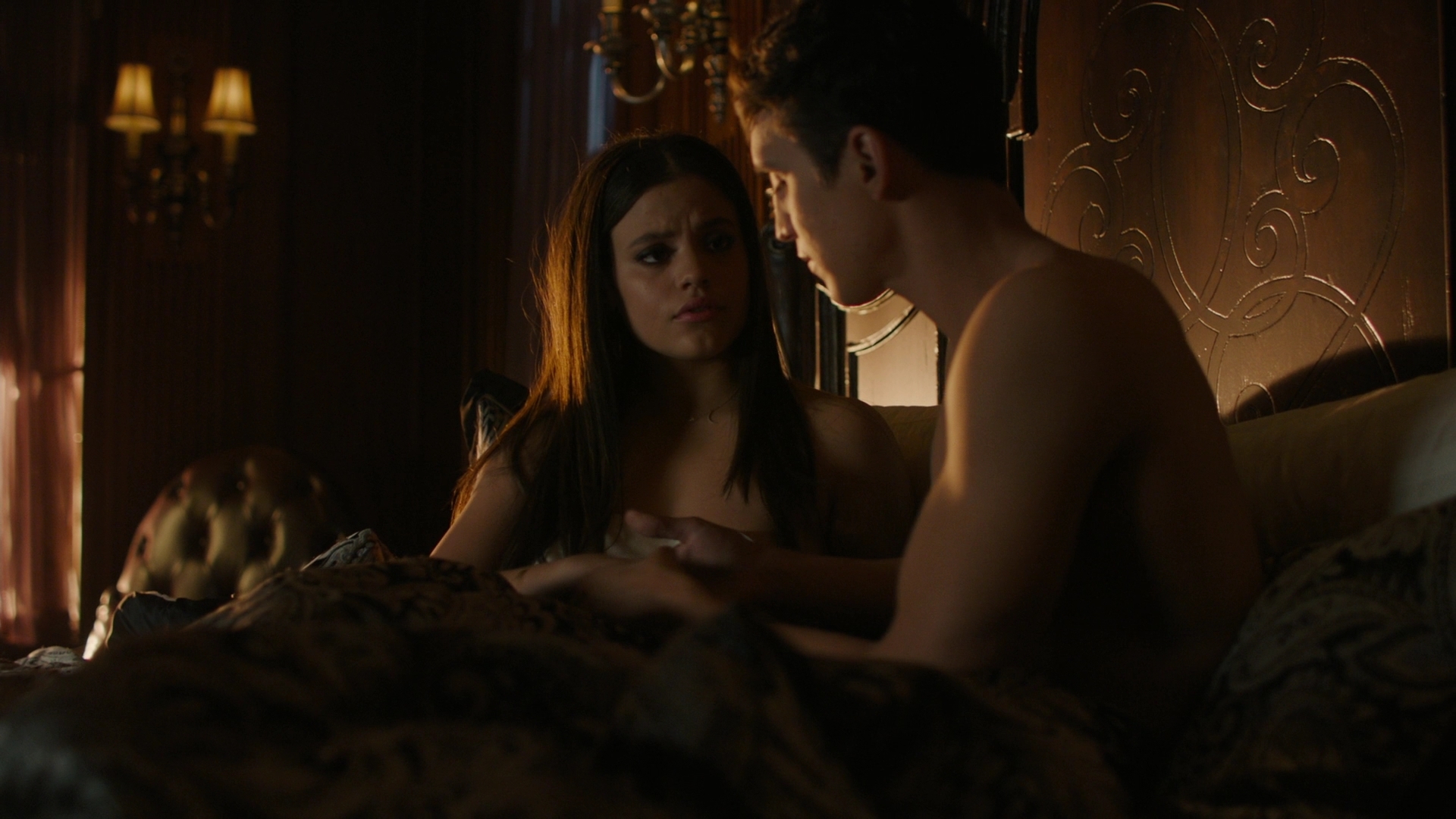 charmed-online-dot-nl_Charmed-2x07PastIsPresent2378.jpg