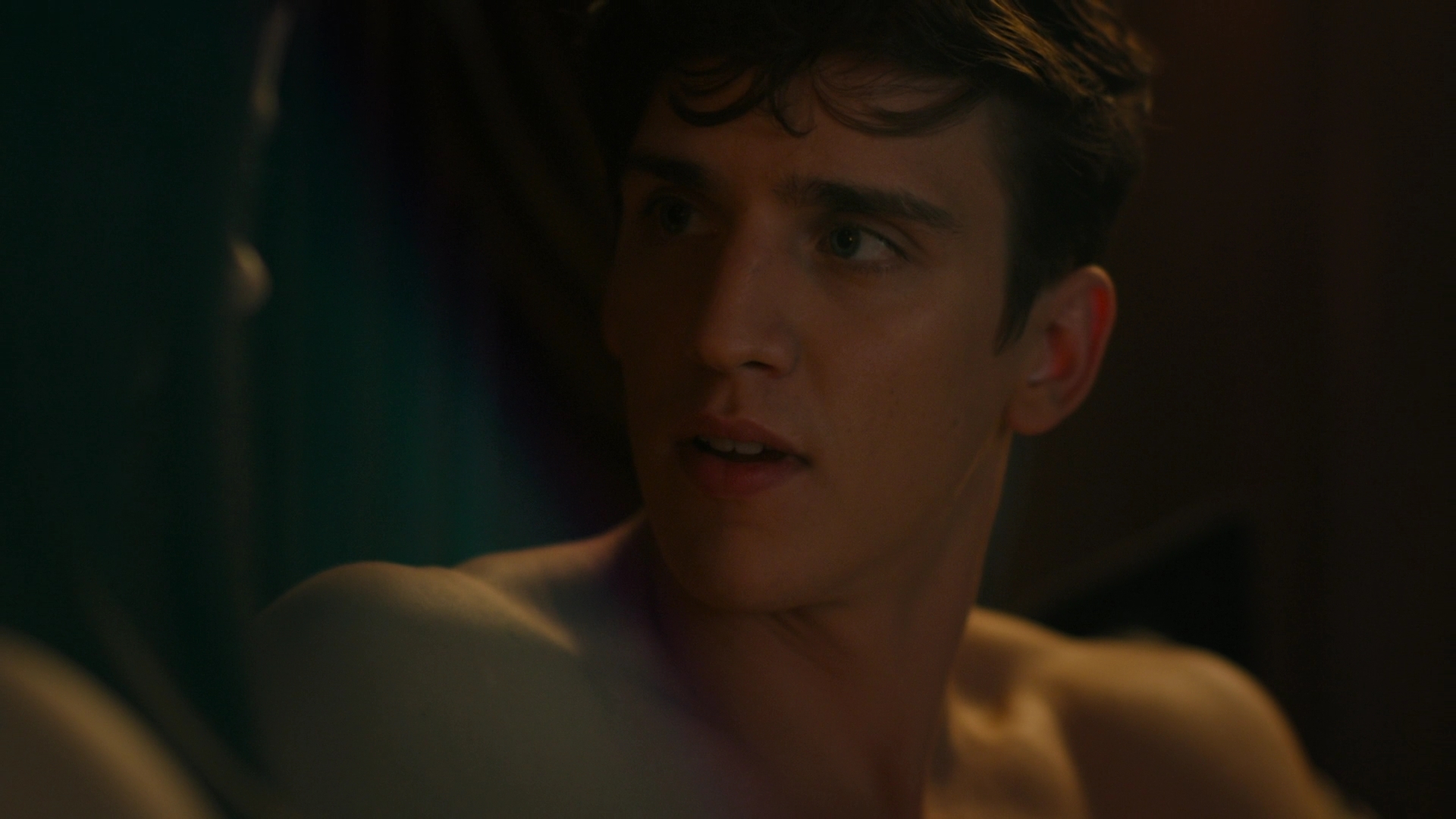 charmed-online-dot-nl_Charmed-2x07PastIsPresent2389.jpg