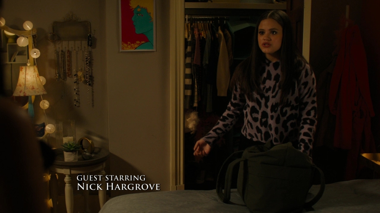 Charmed-Online-dot-nl_Charmed2x08TheRulesOfEngagement0219.jpg