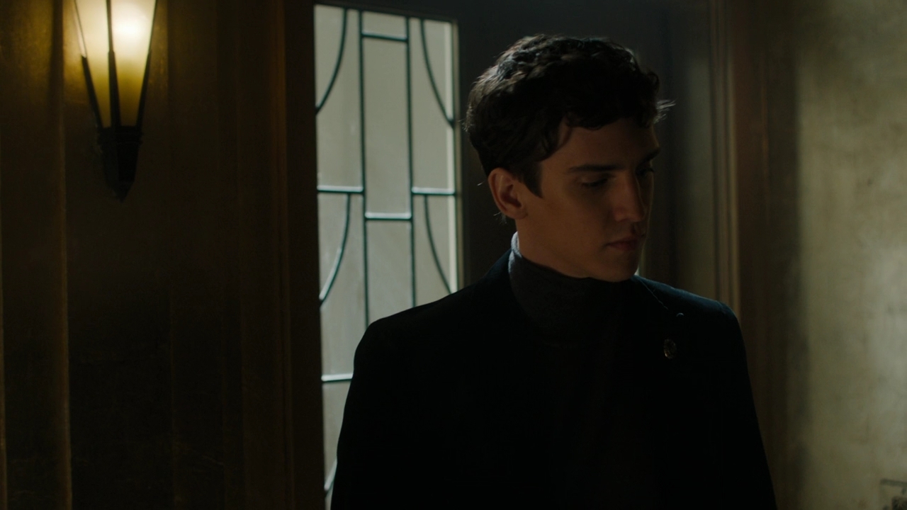 Charmed-Online-dot-nl_Charmed2x08TheRulesOfEngagement0285.jpg