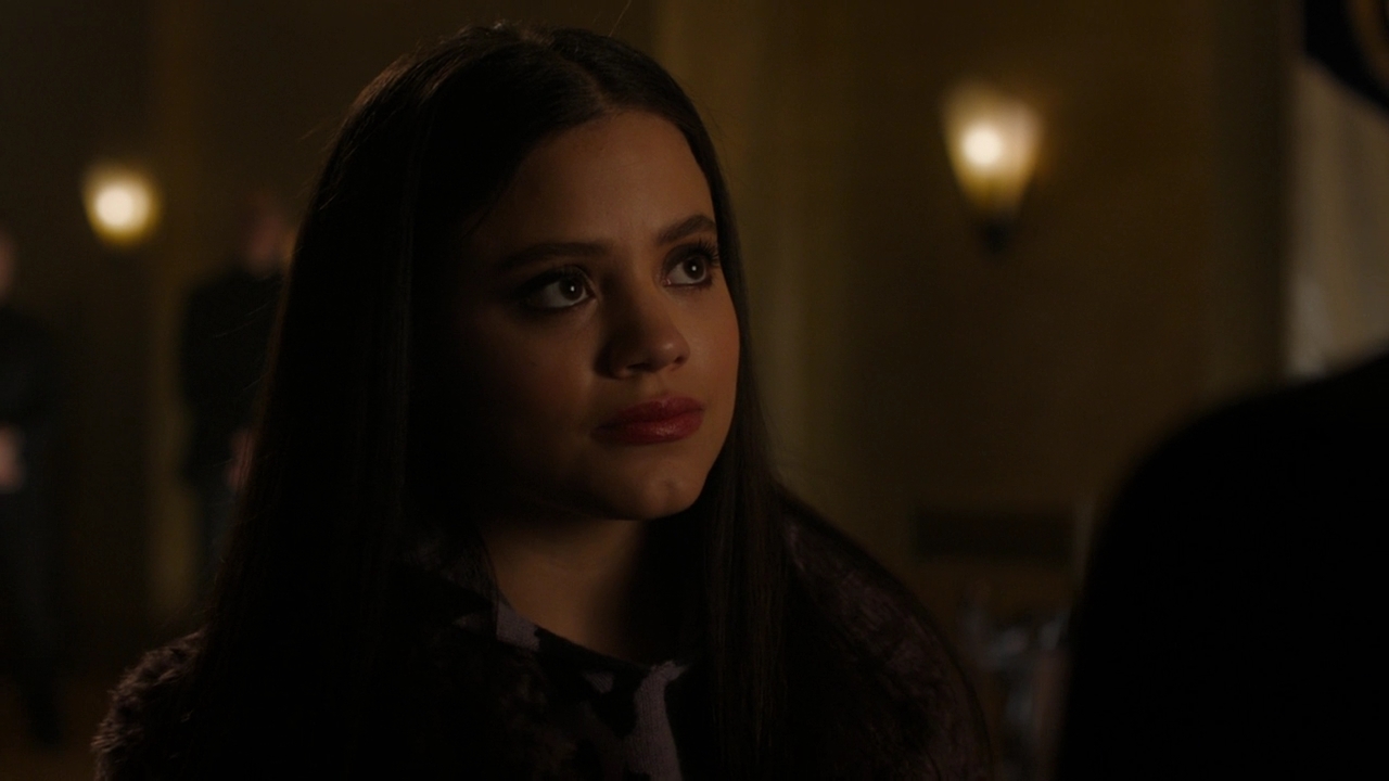 Charmed-Online-dot-nl_Charmed2x08TheRulesOfEngagement0314.jpg