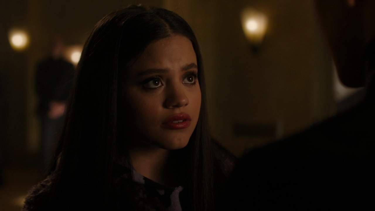 Charmed-Online-dot-nl_Charmed2x08TheRulesOfEngagement0326.jpg