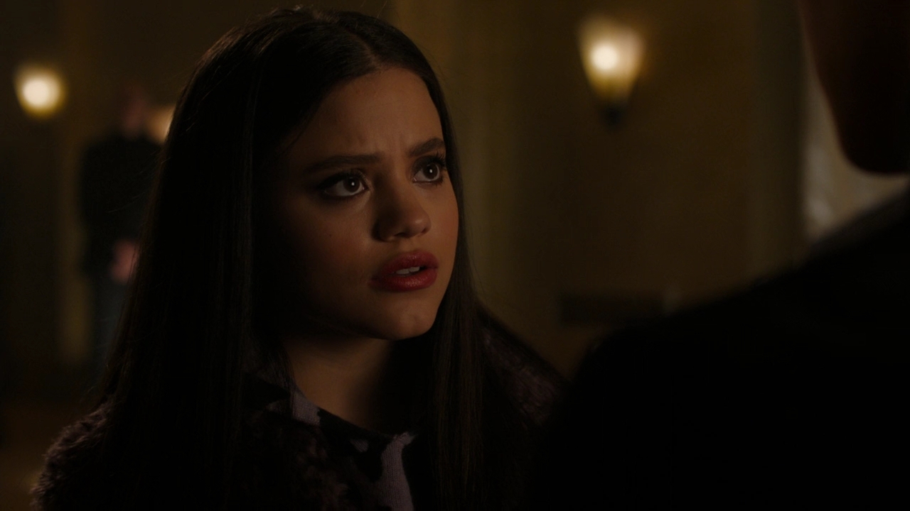 Charmed-Online-dot-nl_Charmed2x08TheRulesOfEngagement0331.jpg Charmed-Online-dot-nl_Charmed2x08TheRulesOfEngagement0331.jpg