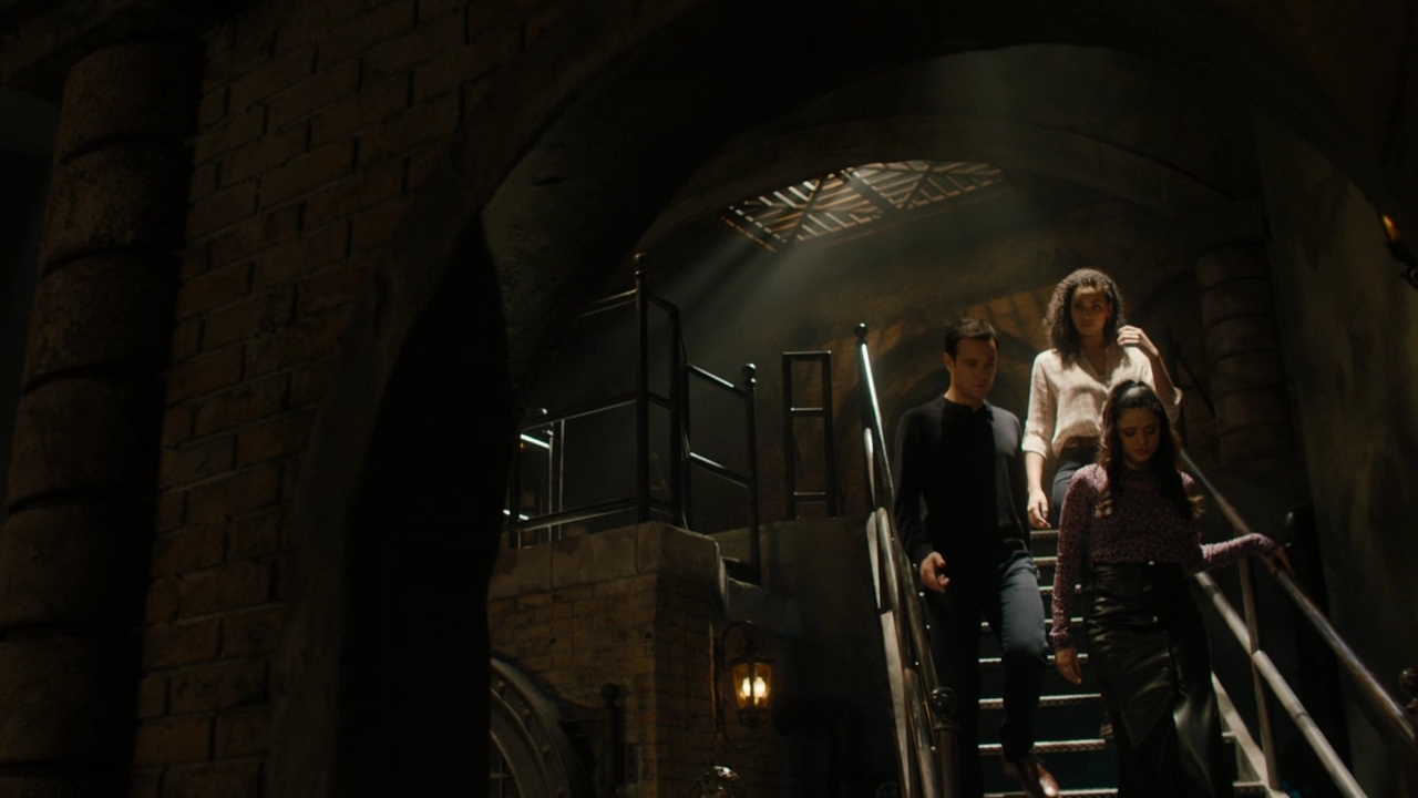 Charmed-Online-dot-nl_Charmed2x08TheRulesOfEngagement0441.jpg