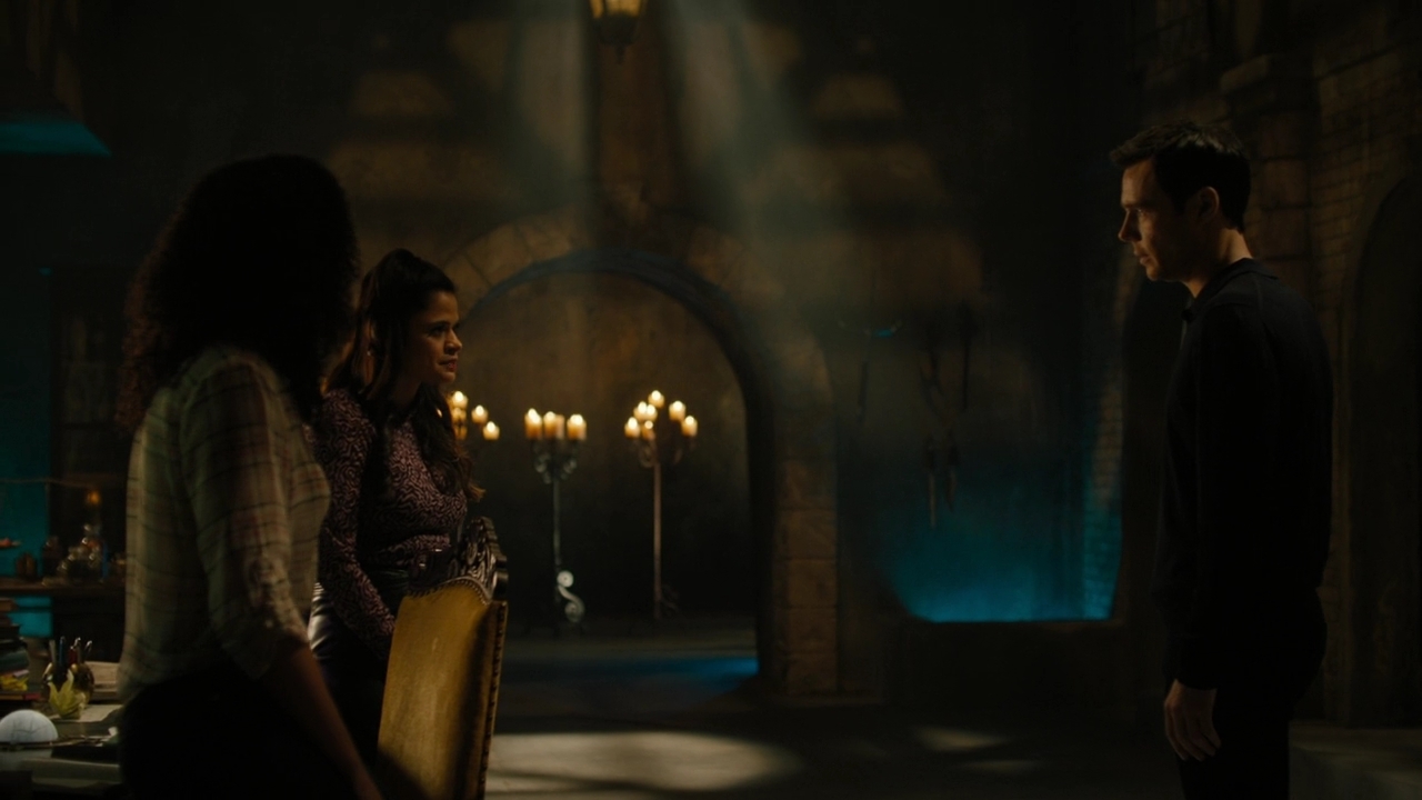 Charmed-Online-dot-nl_Charmed2x08TheRulesOfEngagement0456.jpg