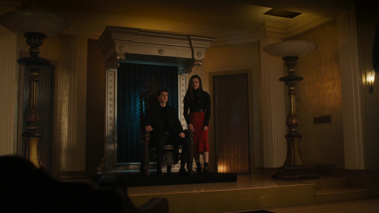 Charmed-Online-dot-nl_Charmed2x08TheRulesOfEngagement0595.jpg