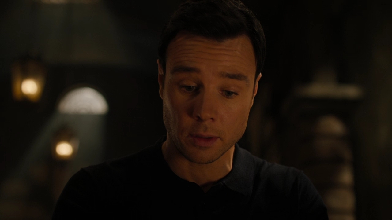Charmed-Online-dot-nl_Charmed2x08TheRulesOfEngagement0622.jpg