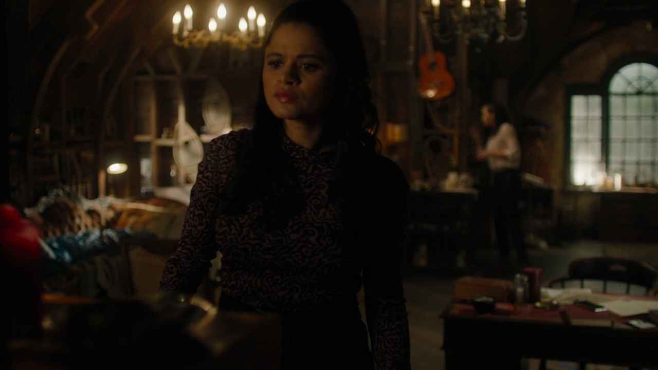 Charmed-Online-dot-nl_Charmed2x08TheRulesOfEngagement0697.jpg
