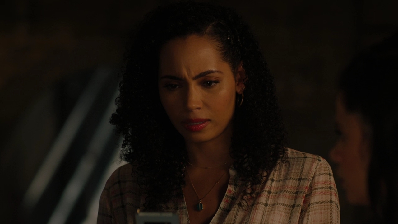 Charmed-Online-dot-nl_Charmed2x08TheRulesOfEngagement0836.jpg