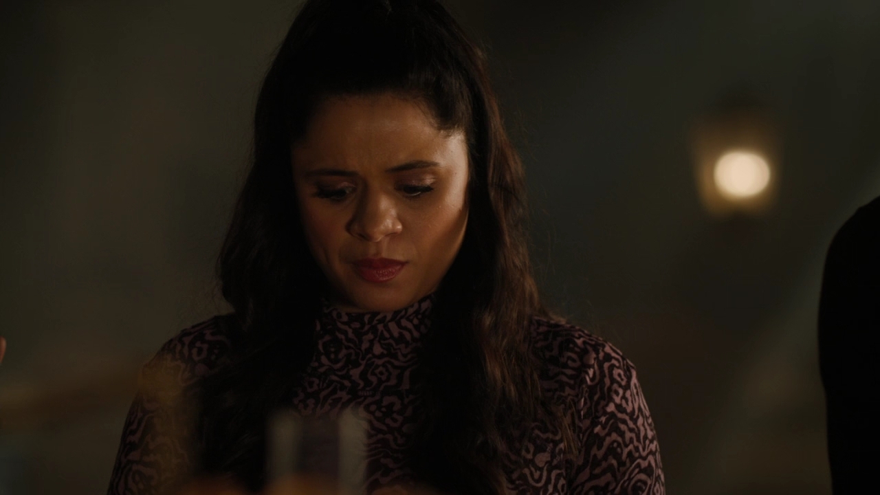Charmed-Online-dot-nl_Charmed2x08TheRulesOfEngagement0840.jpg