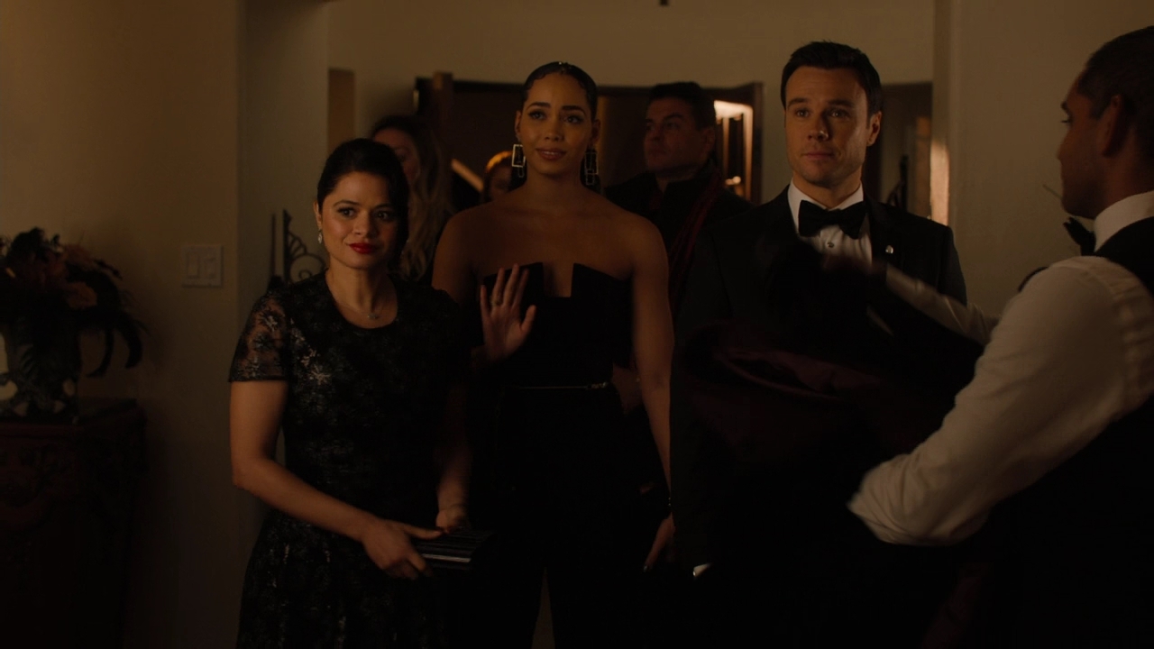 Charmed-Online-dot-nl_Charmed2x08TheRulesOfEngagement0902.jpg