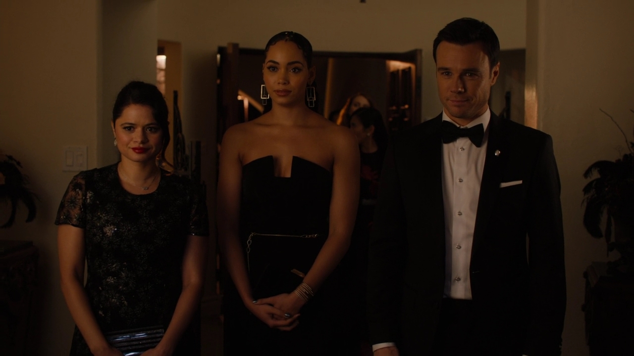 Charmed-Online-dot-nl_Charmed2x08TheRulesOfEngagement0906.jpg