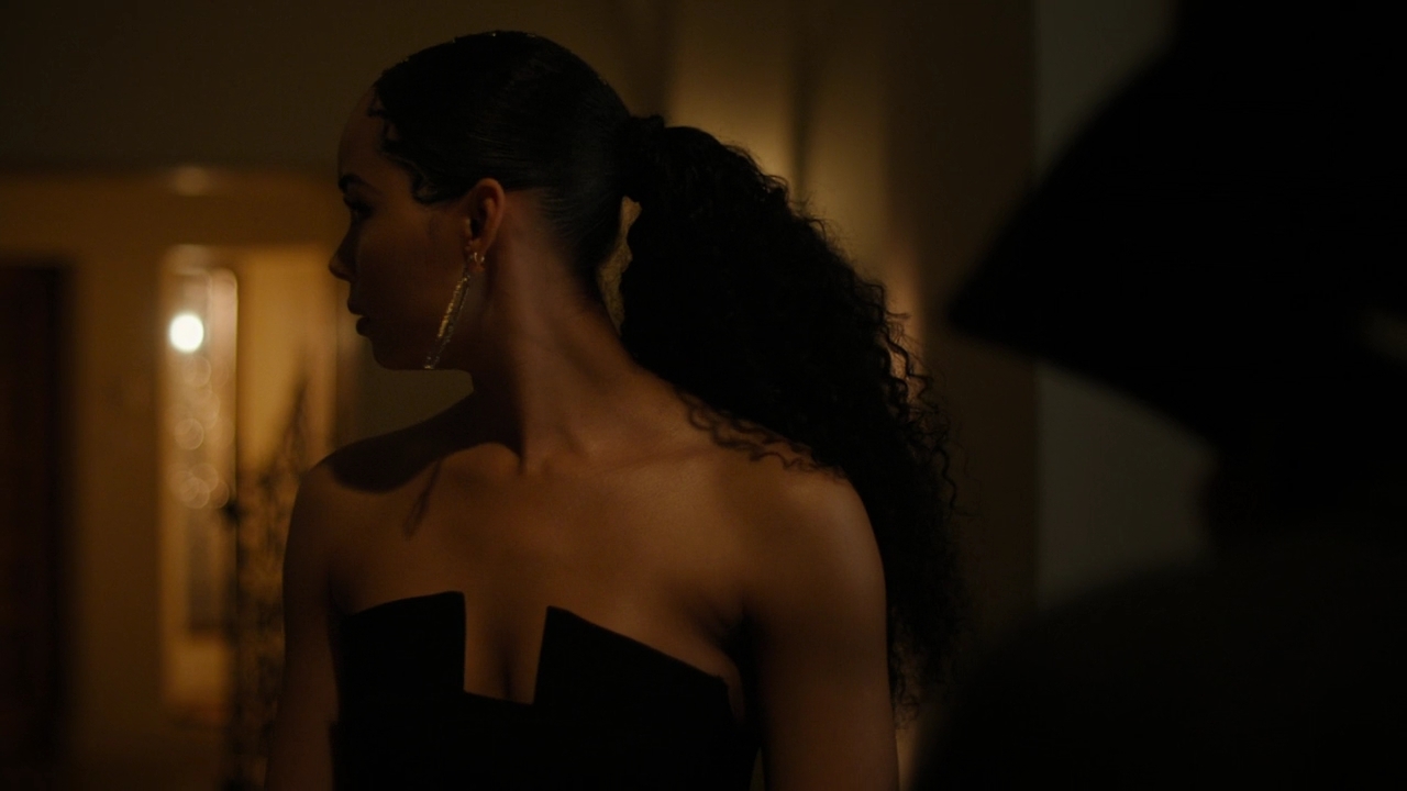 Charmed-Online-dot-nl_Charmed2x08TheRulesOfEngagement1385.jpg