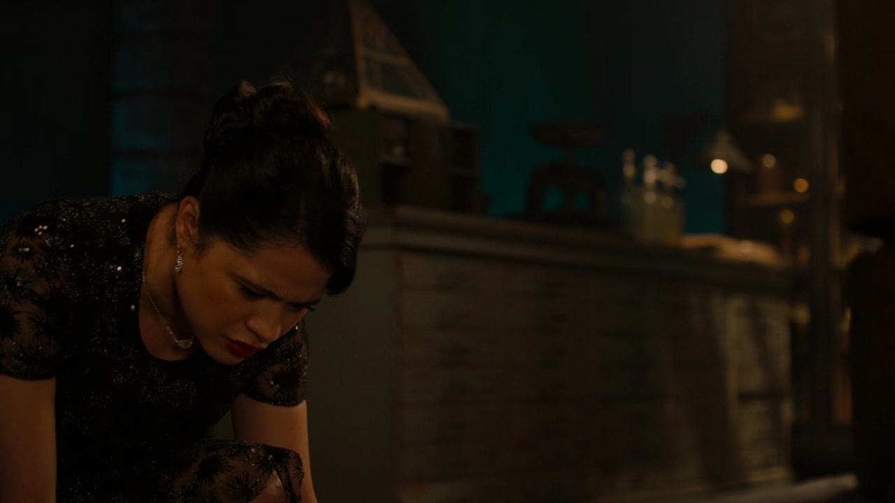 Charmed-Online-dot-nl_Charmed2x08TheRulesOfEngagement1427.jpg Charmed-Online-dot-nl_Charmed2x08TheRulesOfEngagement1427.jpg