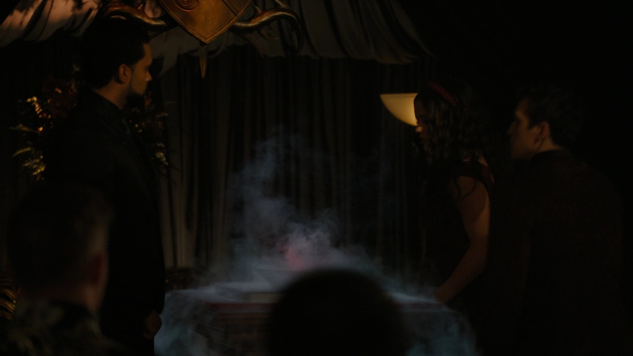Charmed-Online-dot-nl_Charmed2x08TheRulesOfEngagement1747.jpg