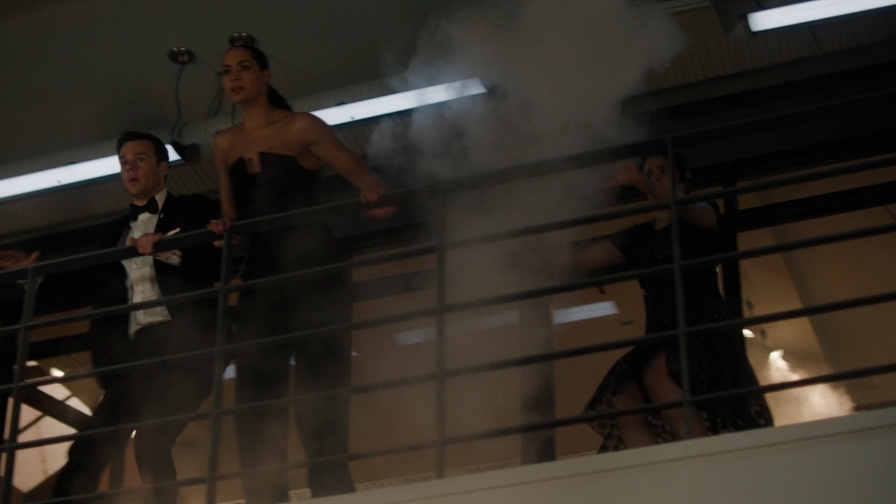 Charmed-Online-dot-nl_Charmed2x08TheRulesOfEngagement2052.jpg
