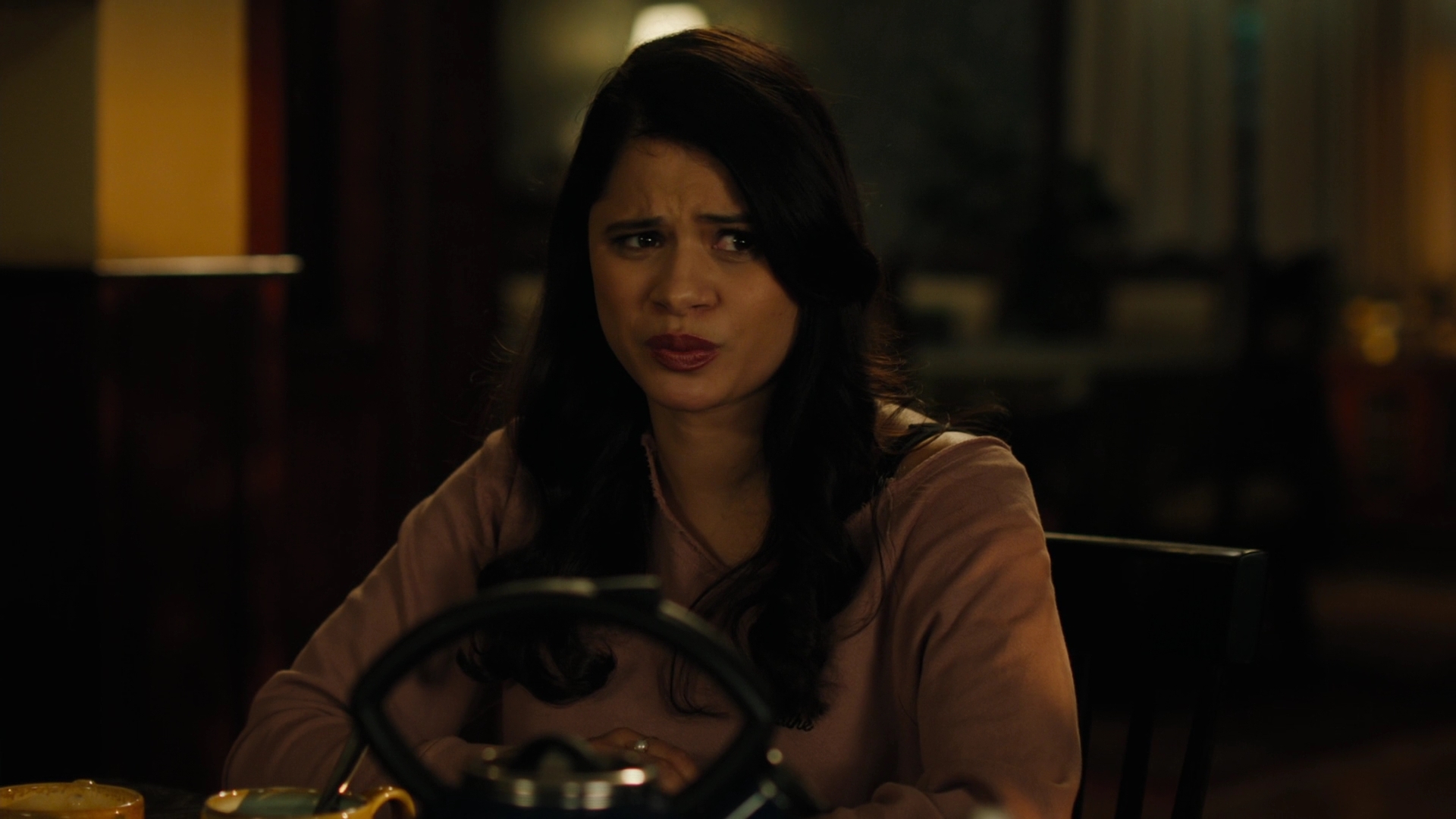 Charmed-Online-dot-nl_Charmed2x09GeussWhosComingToSafeSpaceSeattlle0145.jpg