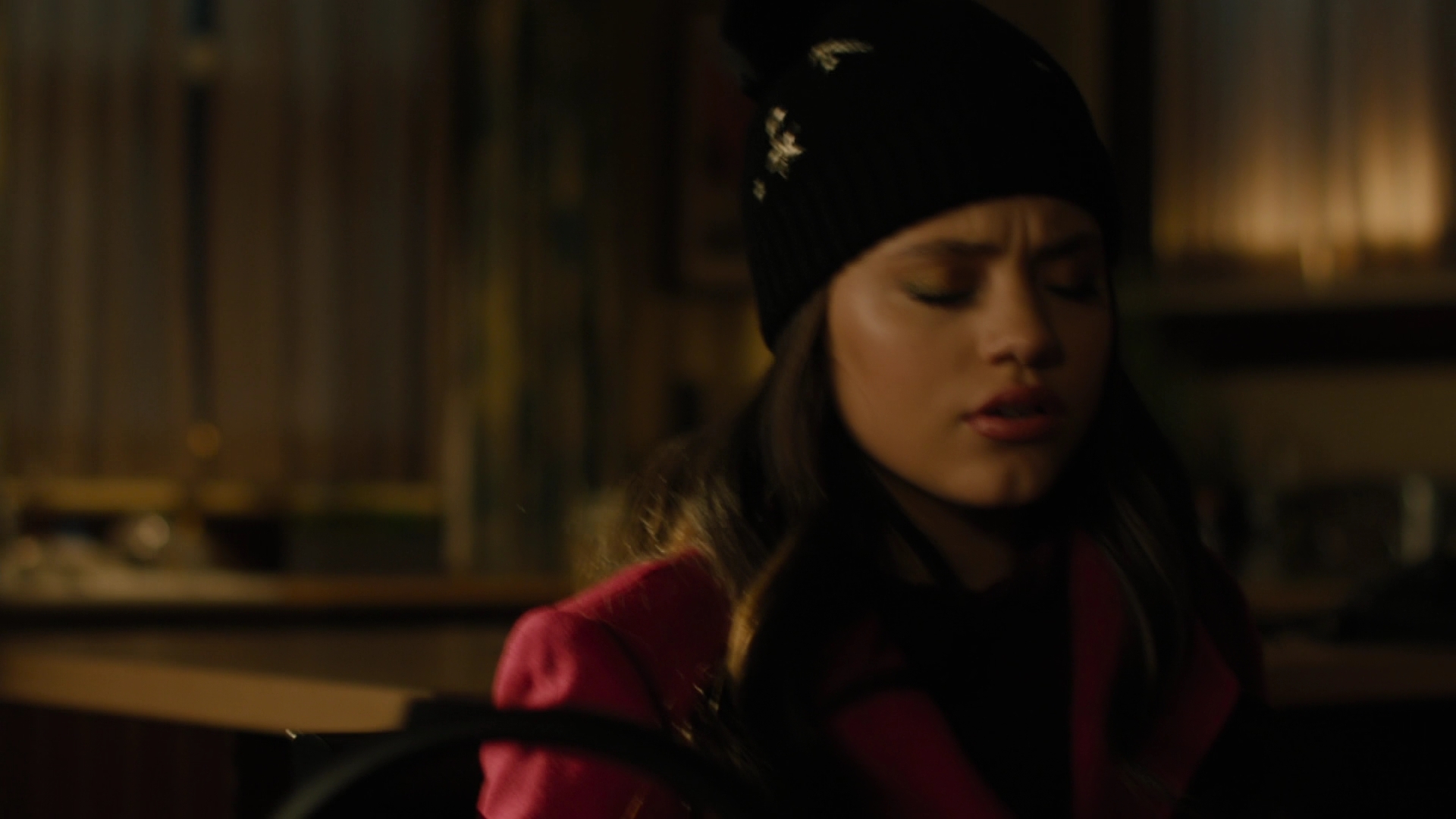 Charmed-Online-dot-nl_Charmed2x09GeussWhosComingToSafeSpaceSeattlle0169.jpg