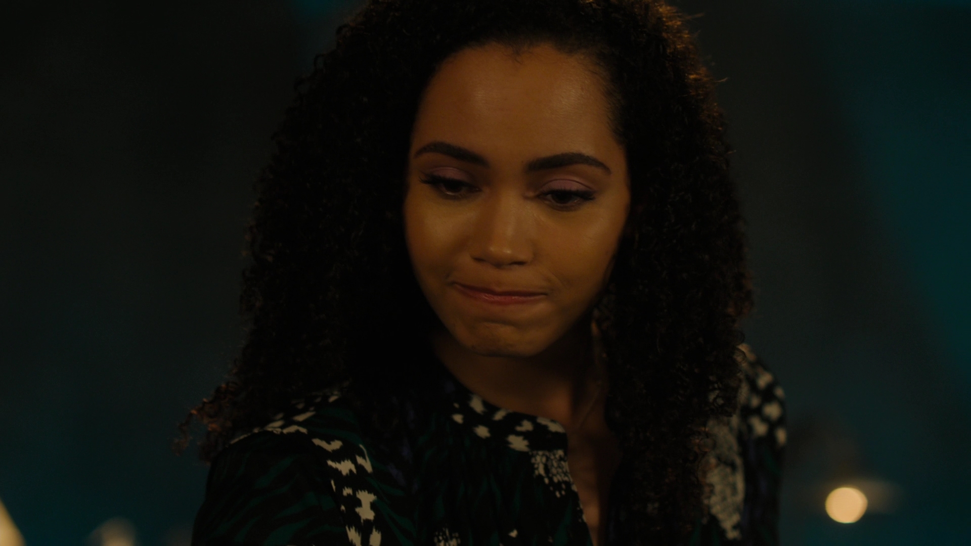 Charmed-Online-dot-nl_Charmed2x09GeussWhosComingToSafeSpaceSeattlle0226.jpg