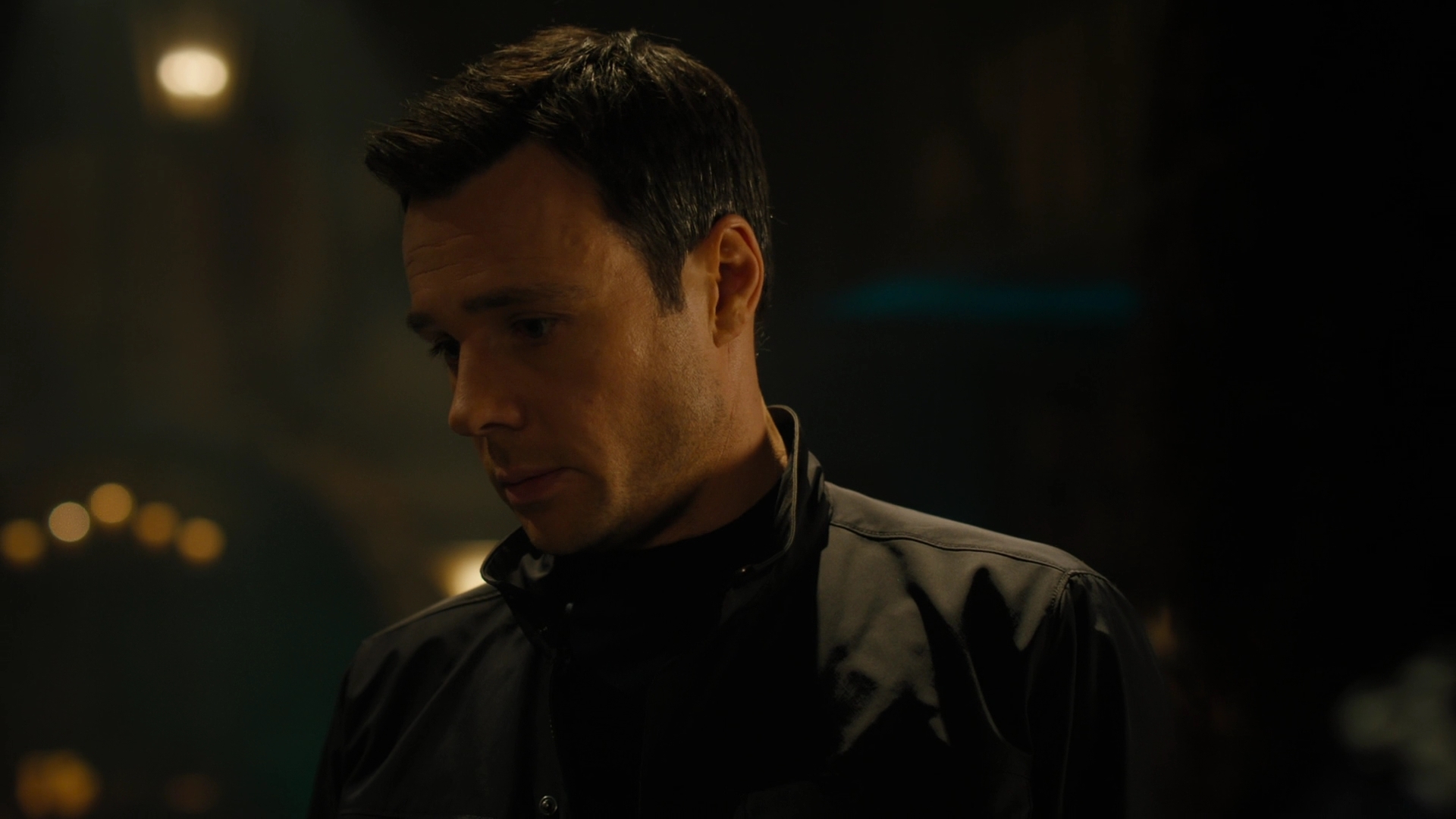 Charmed-Online-dot-nl_Charmed2x09GeussWhosComingToSafeSpaceSeattlle0281.jpg