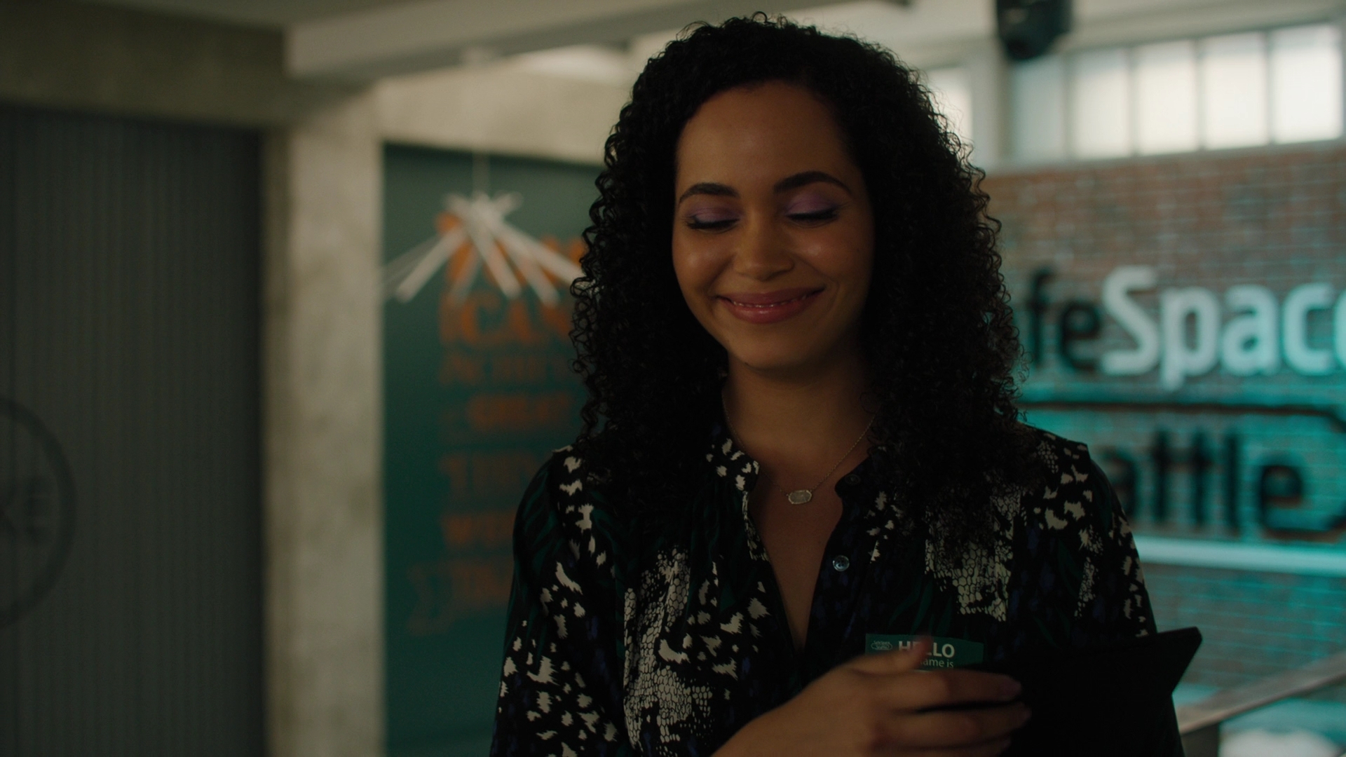 Charmed-Online-dot-nl_Charmed2x09GeussWhosComingToSafeSpaceSeattlle0369.jpg