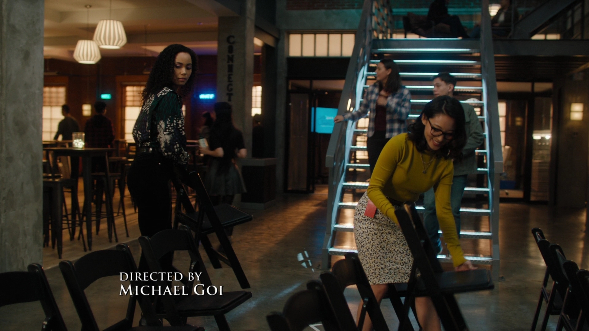 Charmed-Online-dot-nl_Charmed2x09GeussWhosComingToSafeSpaceSeattlle0459.jpg Charmed-Online-dot-nl_Charmed2x09GeussWhosComingToSafeSpaceSeattlle0459.jpg