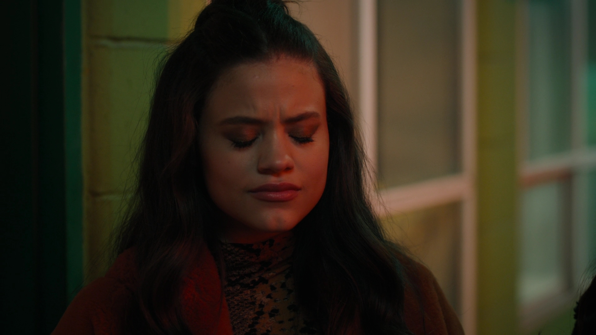 Charmed-Online-dot-nl_Charmed2x09GeussWhosComingToSafeSpaceSeattlle0535.jpg