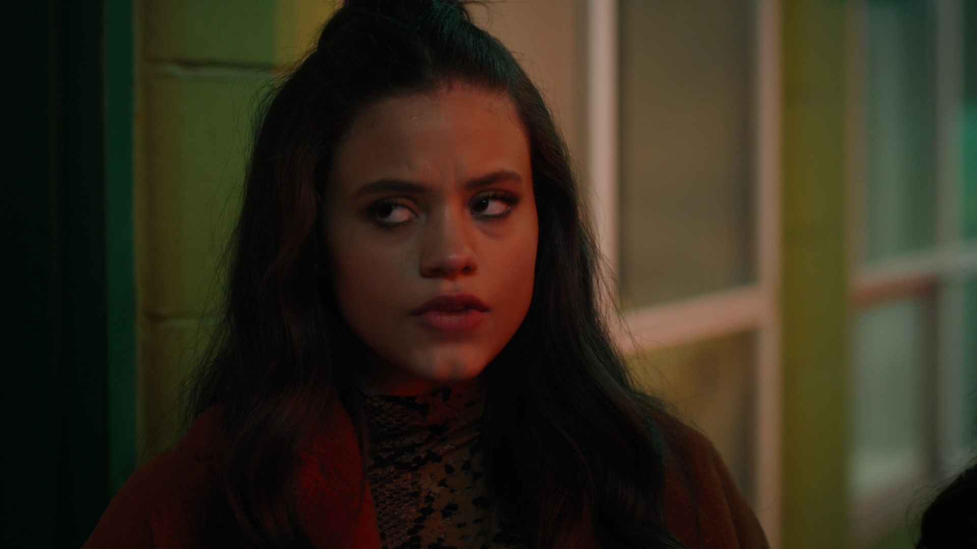 Charmed-Online-dot-nl_Charmed2x09GeussWhosComingToSafeSpaceSeattlle0536.jpg
