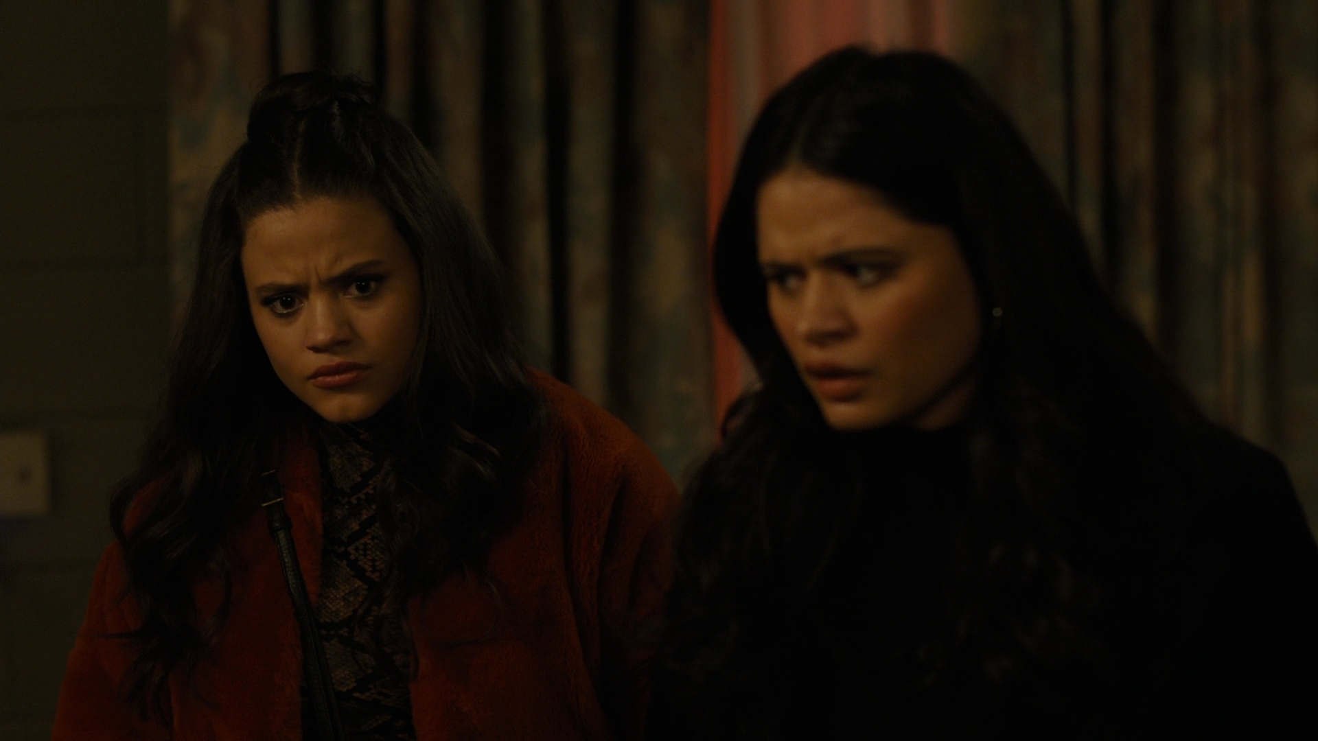 Charmed-Online-dot-nl_Charmed2x09GeussWhosComingToSafeSpaceSeattlle0736.jpg