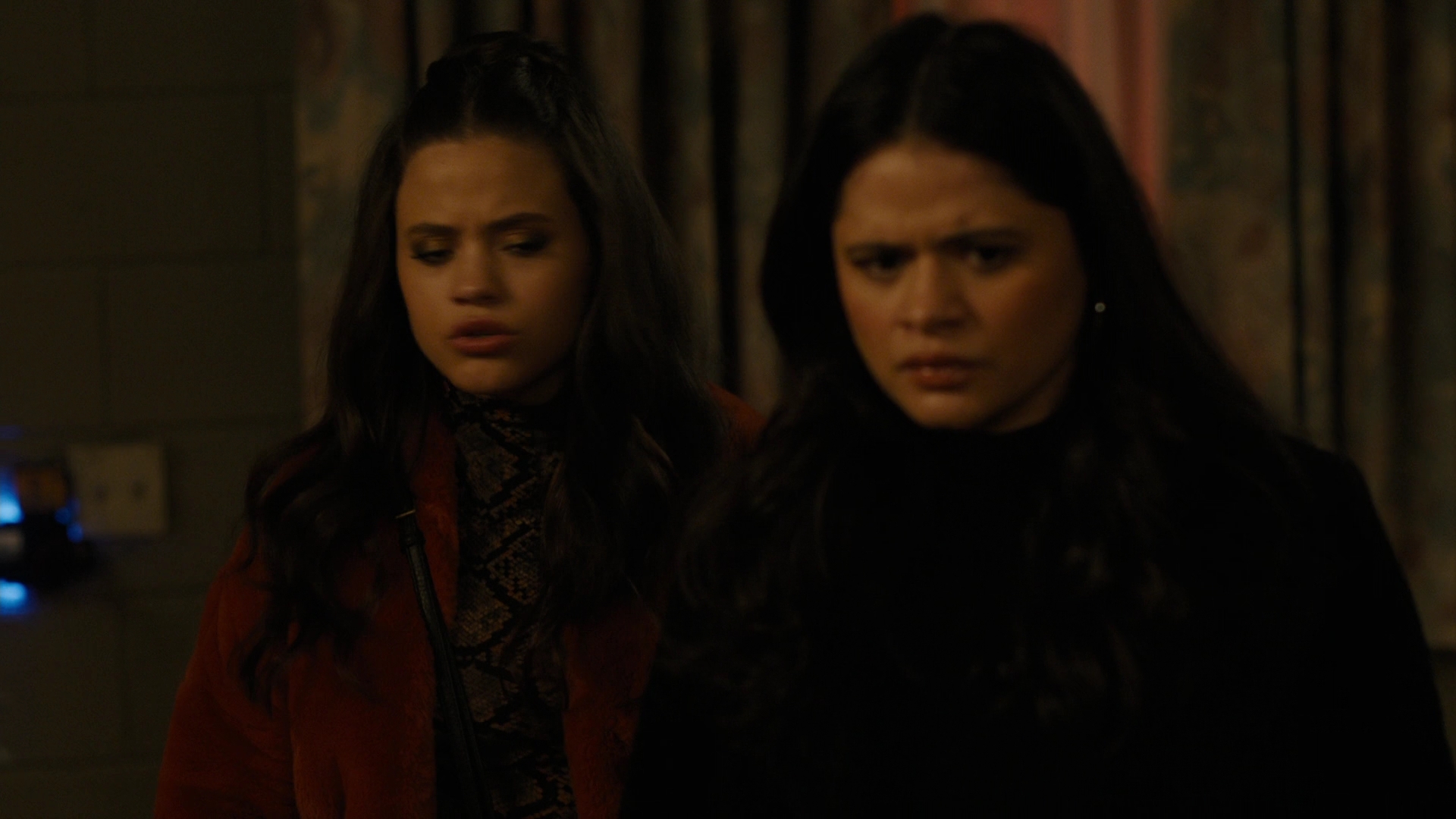 Charmed-Online-dot-nl_Charmed2x09GeussWhosComingToSafeSpaceSeattlle0744.jpg