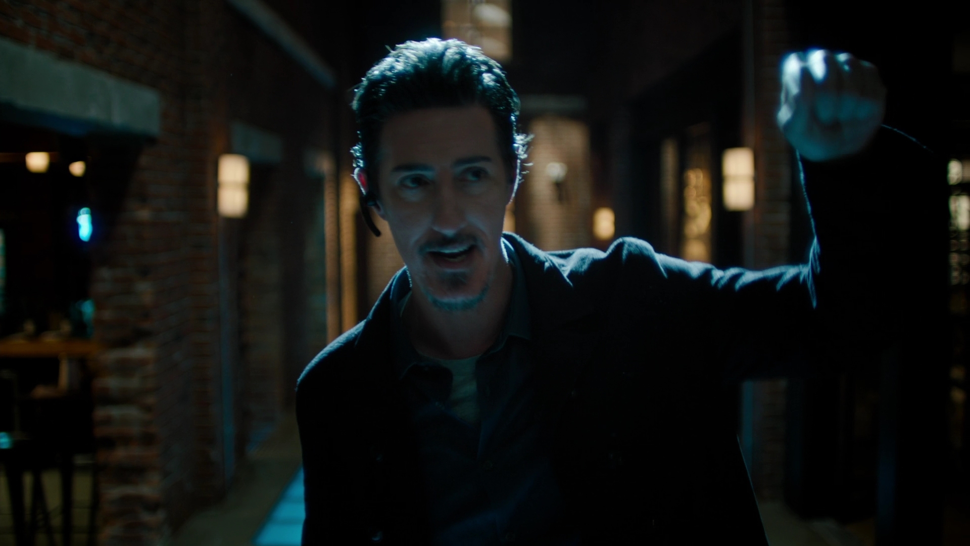 Charmed-Online-dot-nl_Charmed2x09GeussWhosComingToSafeSpaceSeattlle0974.jpg
