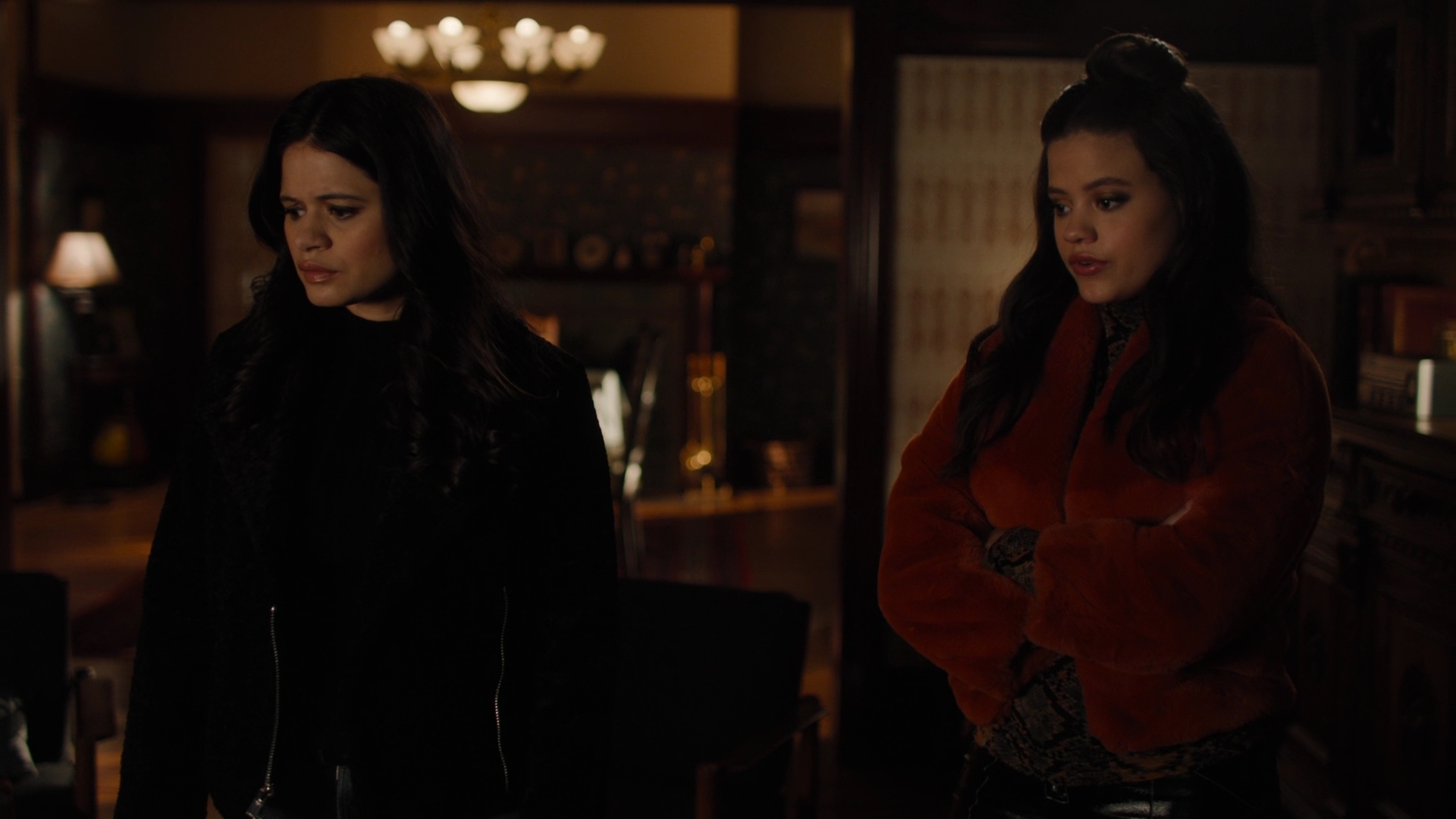 Charmed-Online-dot-nl_Charmed2x09GeussWhosComingToSafeSpaceSeattlle1004.jpg