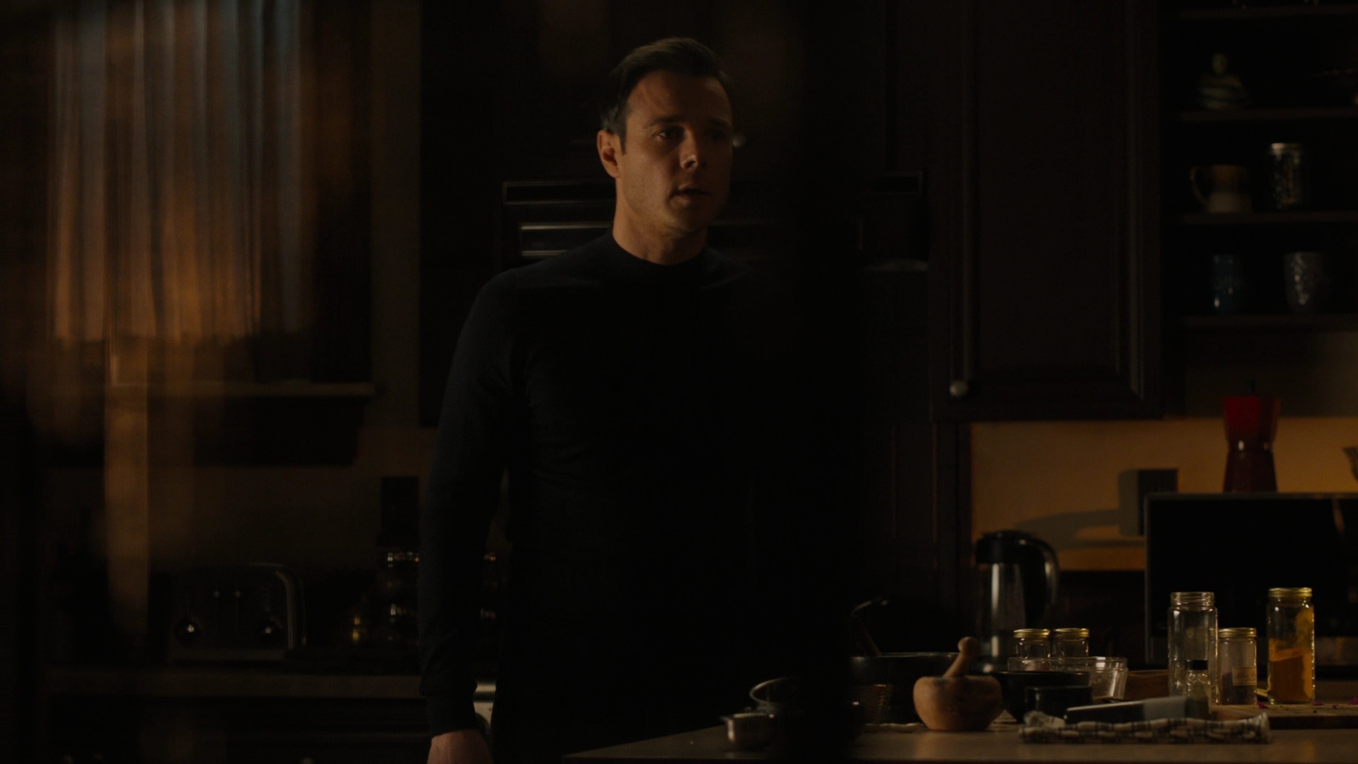 Charmed-Online-dot-nl_Charmed2x09GeussWhosComingToSafeSpaceSeattlle1309.jpg