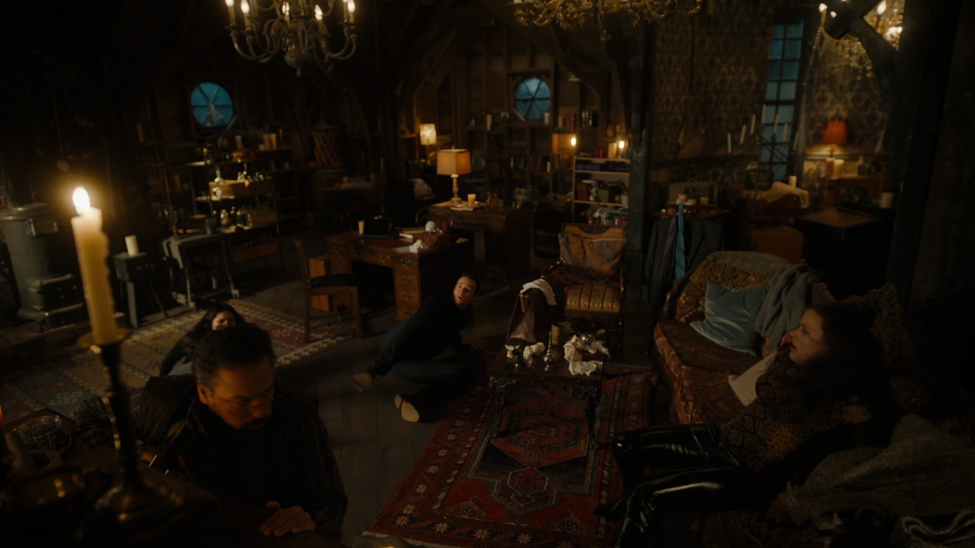 Charmed-Online-dot-nl_Charmed2x09GeussWhosComingToSafeSpaceSeattlle1521.jpg