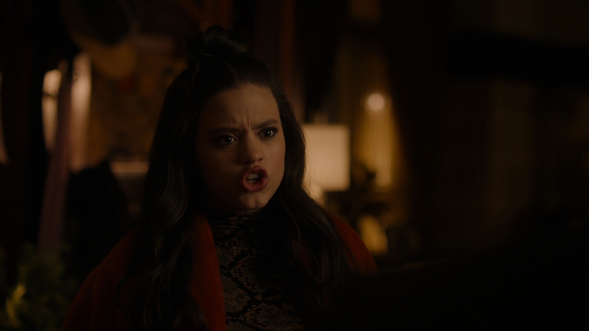Charmed-Online-dot-nl_Charmed2x09GeussWhosComingToSafeSpaceSeattlle1676.jpg