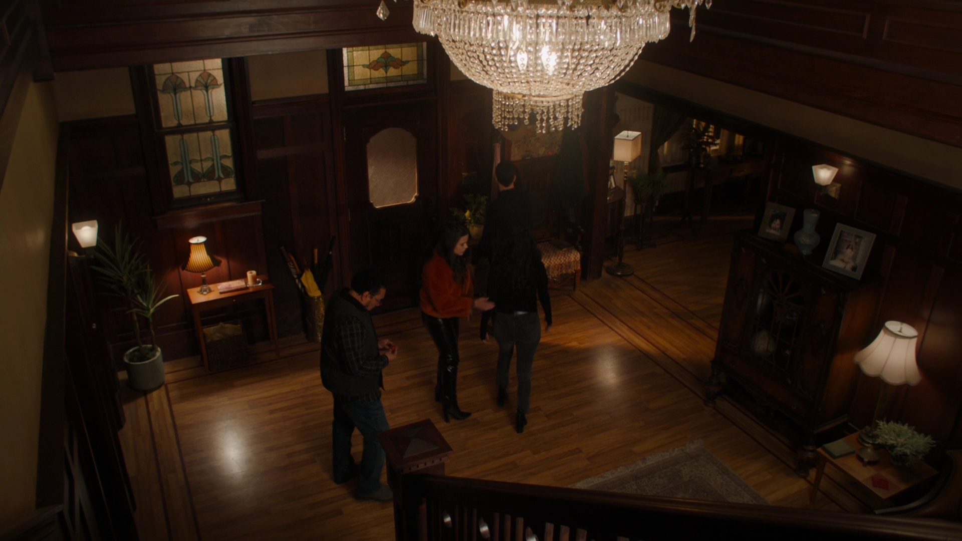 Charmed-Online-dot-nl_Charmed2x09GeussWhosComingToSafeSpaceSeattlle1710.jpg