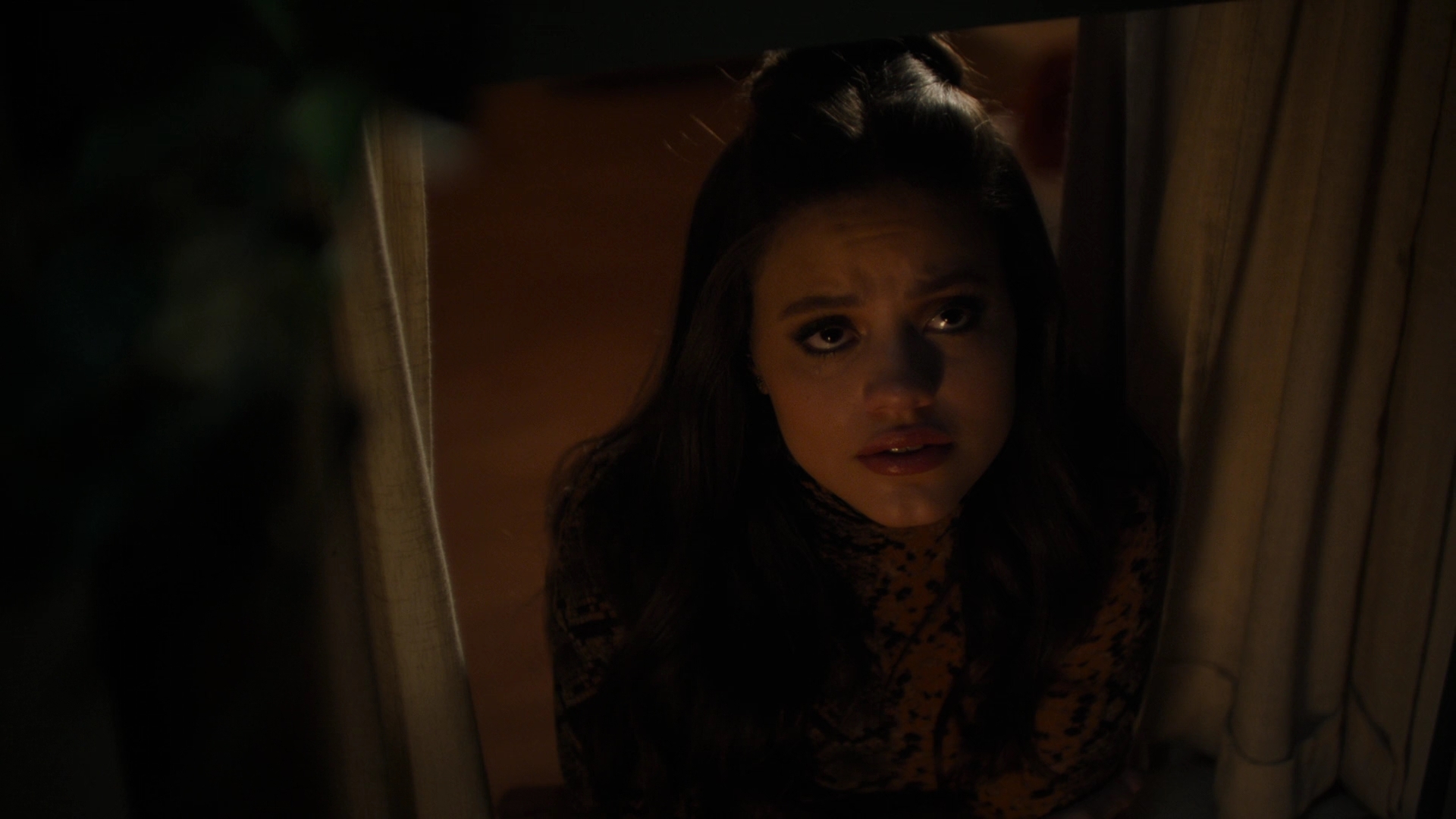 Charmed-Online-dot-nl_Charmed2x09GeussWhosComingToSafeSpaceSeattlle2023.jpg
