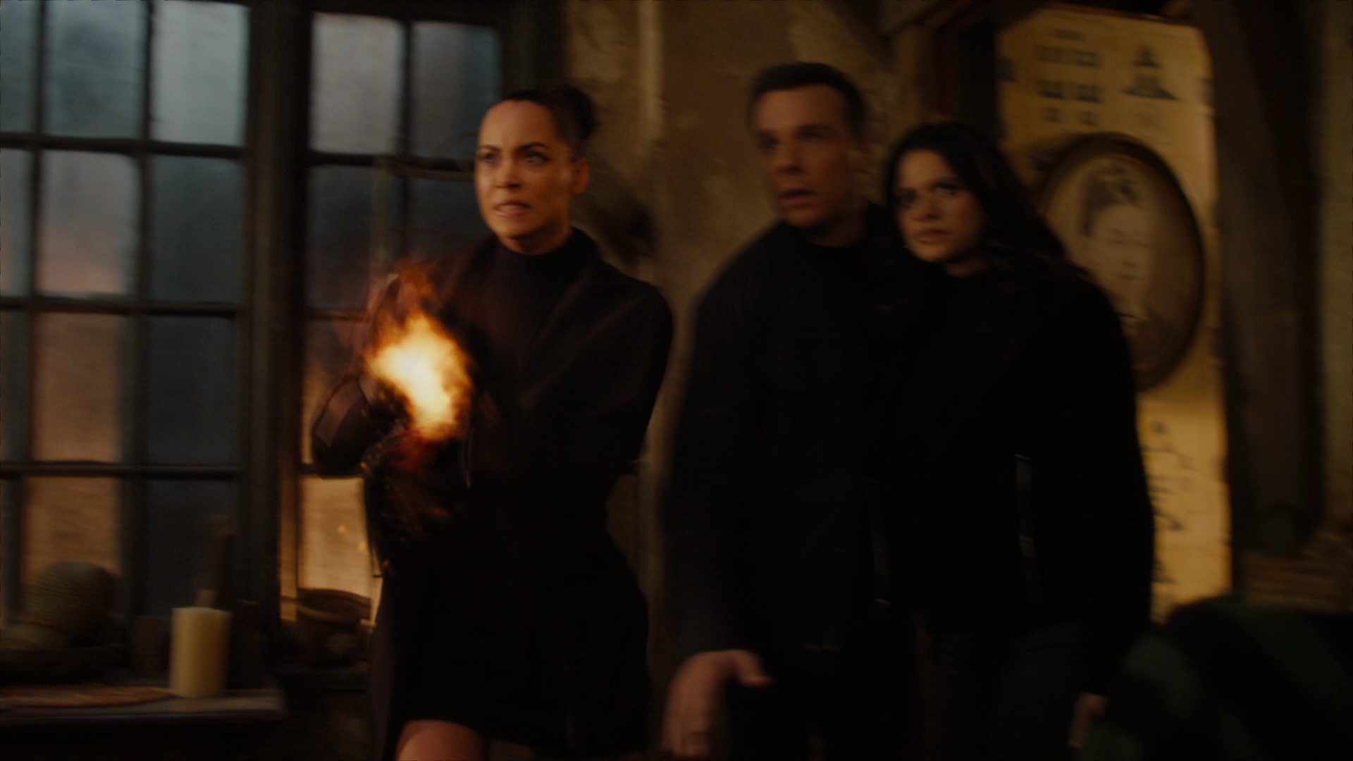 Charmed-Online-dot-nl_Charmed2x09GeussWhosComingToSafeSpaceSeattlle2212.jpg