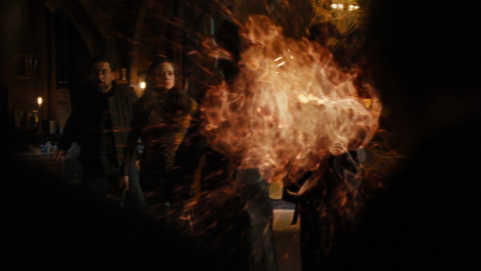 Charmed-Online-dot-nl_Charmed2x09GeussWhosComingToSafeSpaceSeattlle2213.jpg