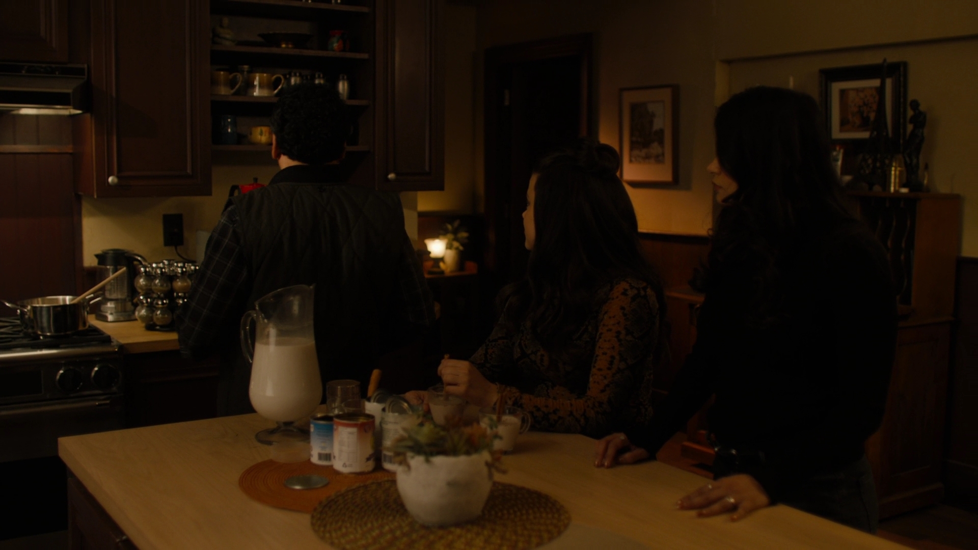 Charmed-Online-dot-nl_Charmed2x09GeussWhosComingToSafeSpaceSeattlle2317.jpg