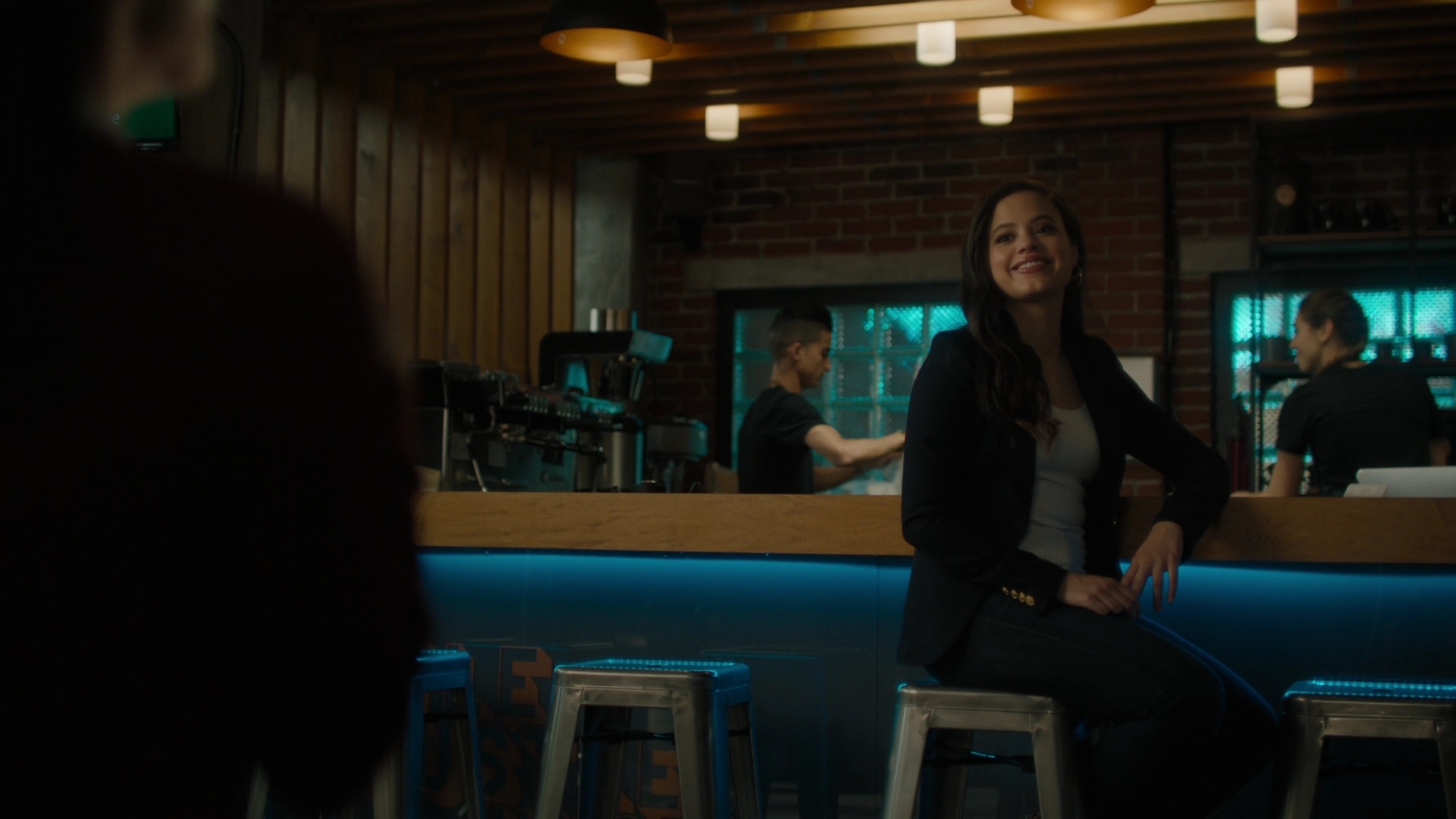Charmed-Online-dot-nl_Charmed2x09GeussWhosComingToSafeSpaceSeattlle2402.jpg