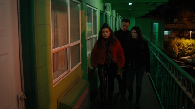 Charmed-Online-dot-nl_Charmed2x09GeussWhosComingToSafeSpaceSeattlle0525.jpg