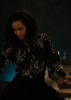 Charmed-Online-dot-nl_Charmed2x09GeussWhosComingToSafeSpaceSeattlle0222.jpg